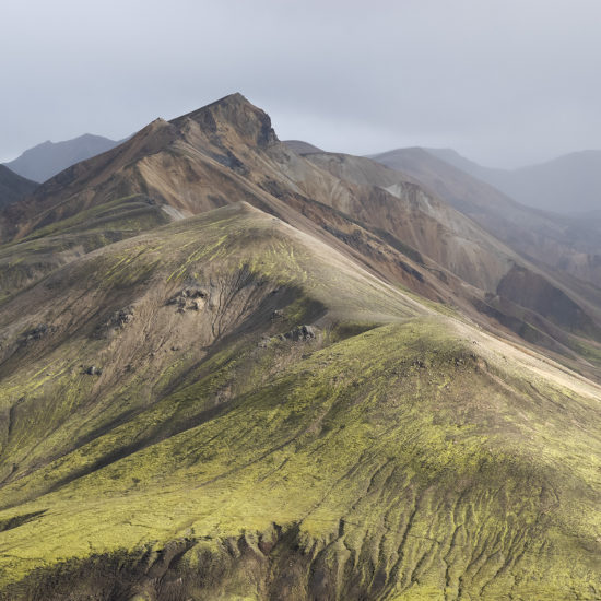 montagne verte au Landmannalaugar en Islande